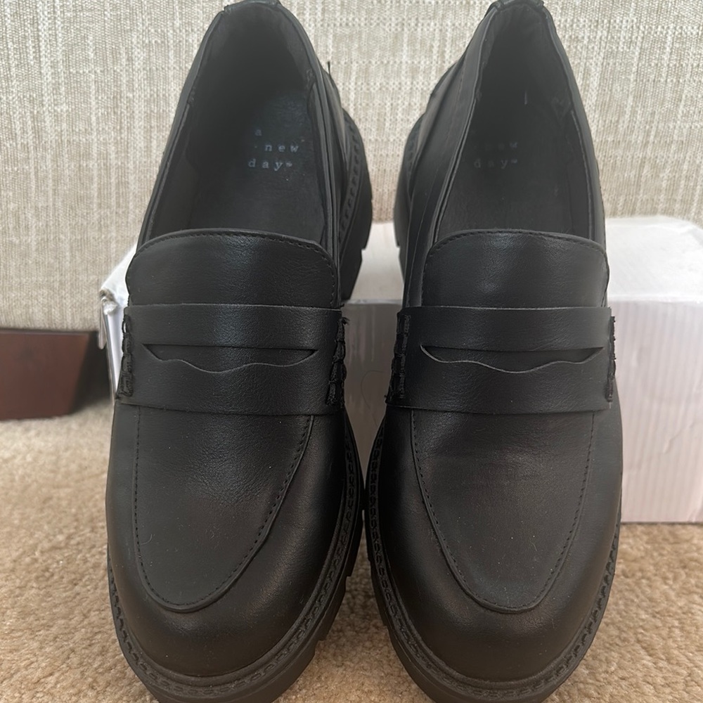 Women’s Black Loafers